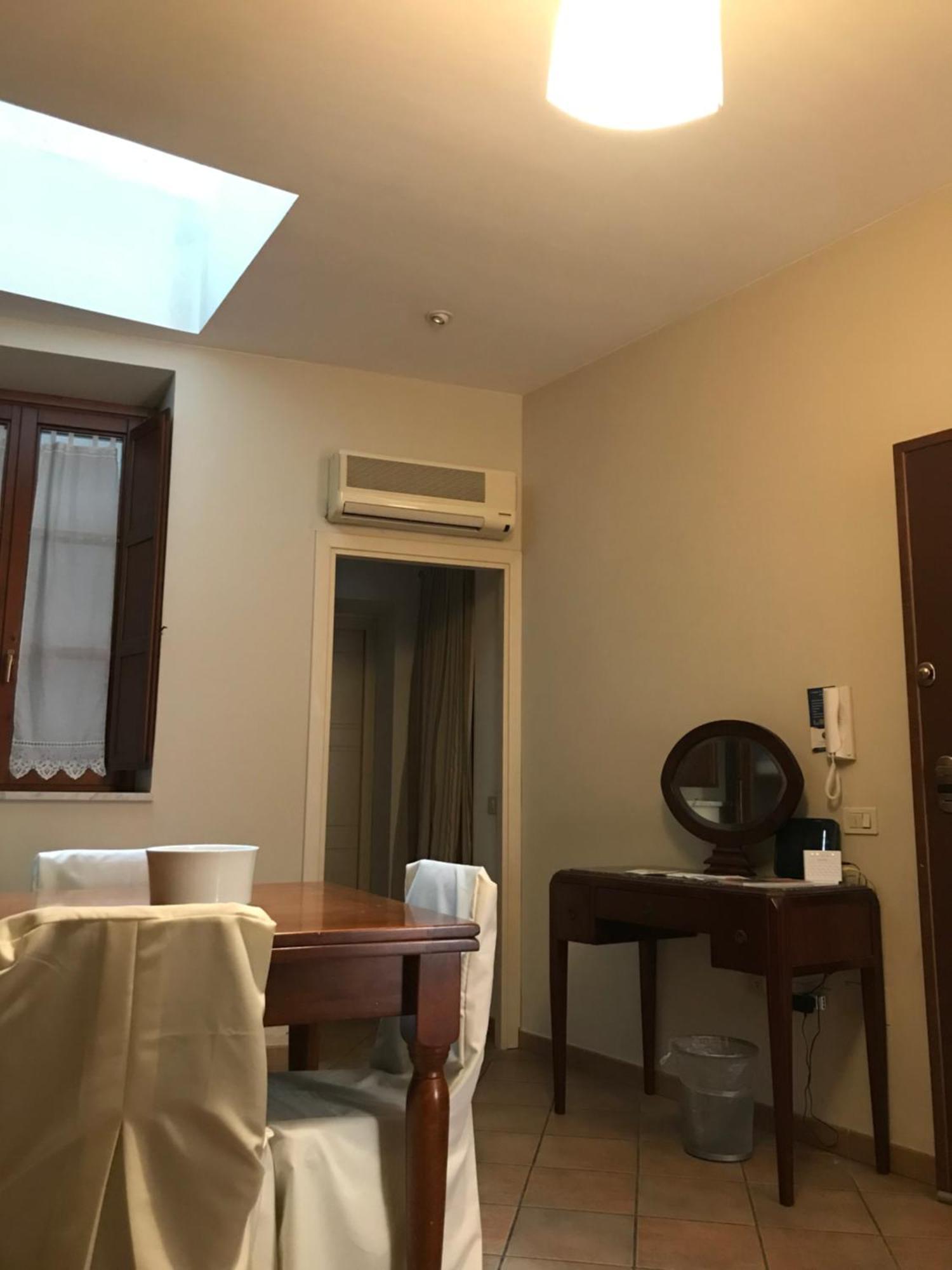 3号住宿加早餐酒店 卡利亚里 外观 照片